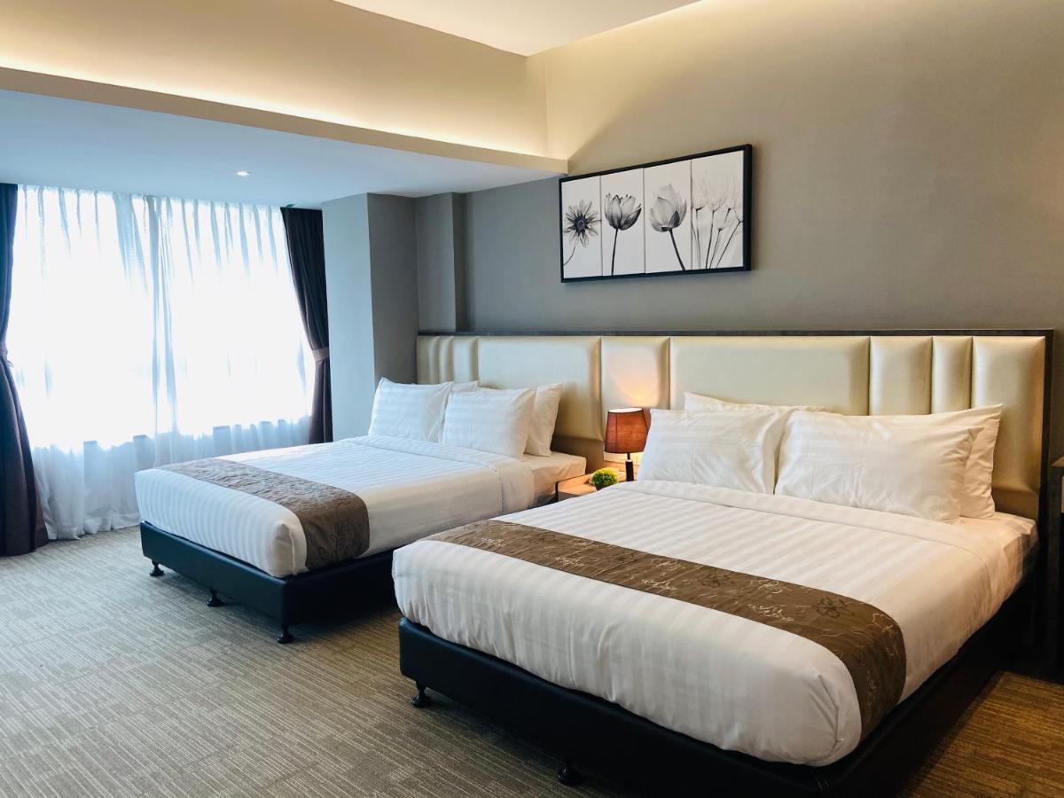 Glex Hotel Signature Johor Bahru Exterior foto